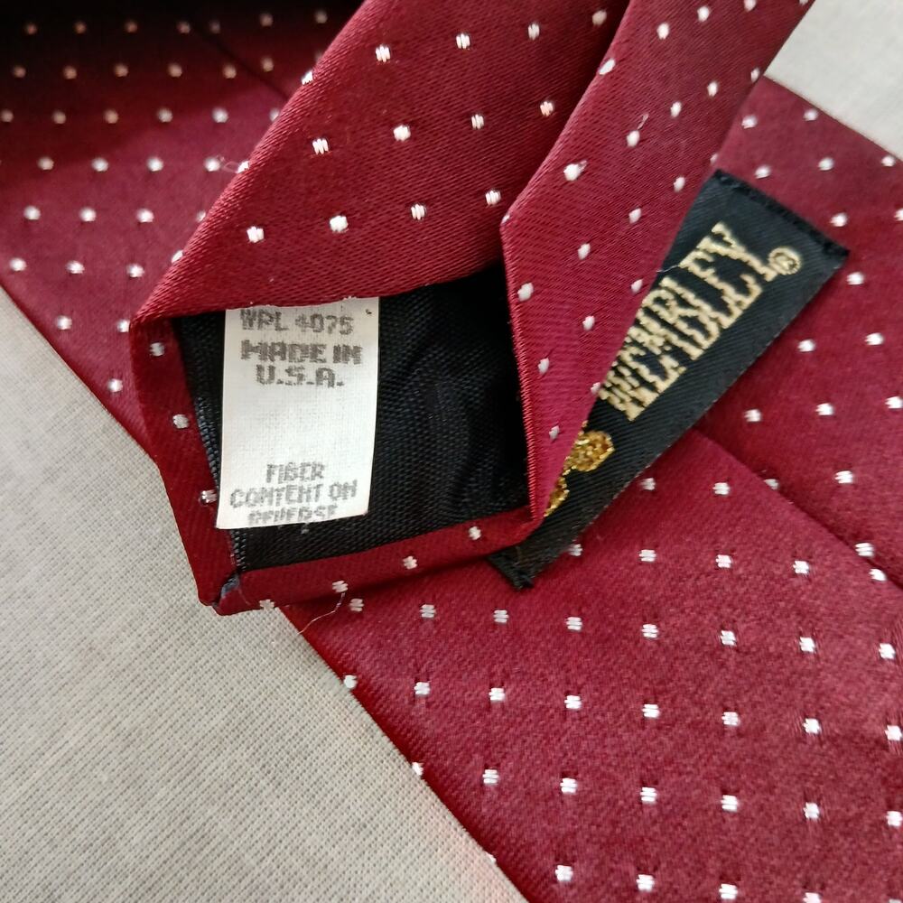 Wembley Vintage Red Polka Dot Necktie 1970s white polyester silk satin WEMCO - Picture 4 of 6